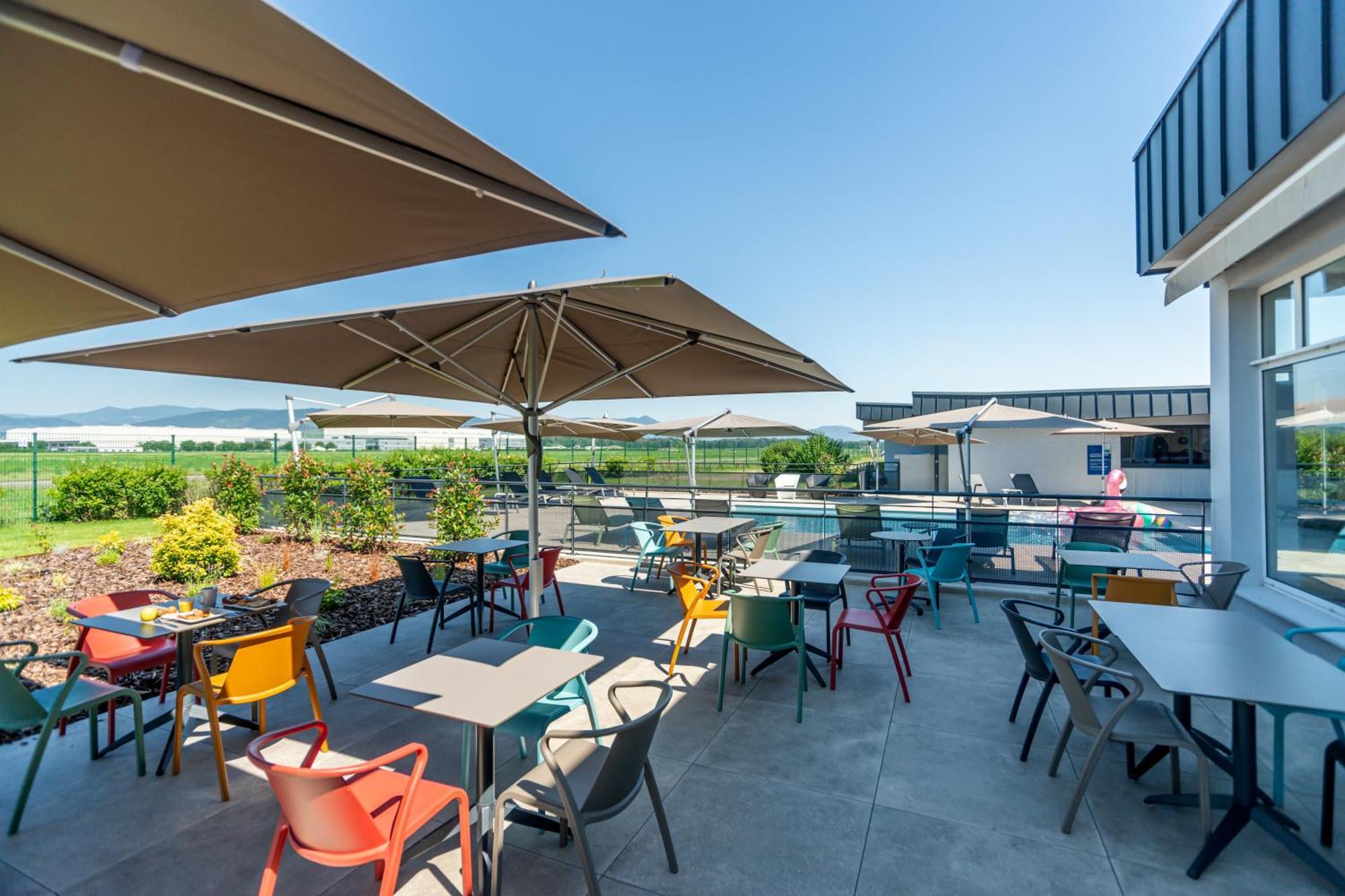 Hotel Ibis Styles Colmar Nord Esterno foto