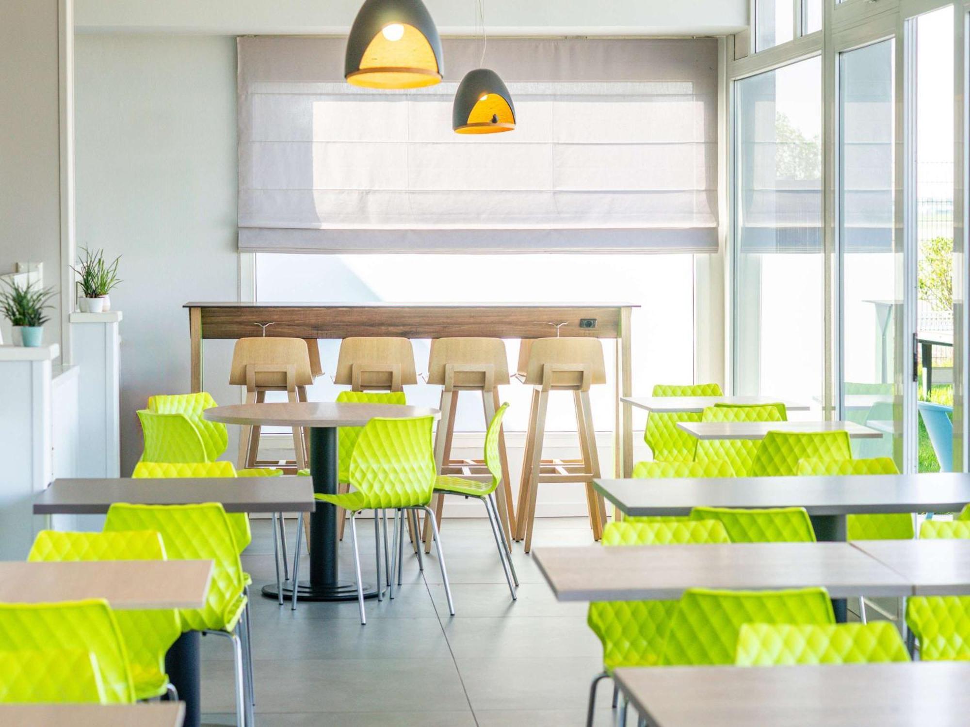 Hotel Ibis Styles Colmar Nord Esterno foto